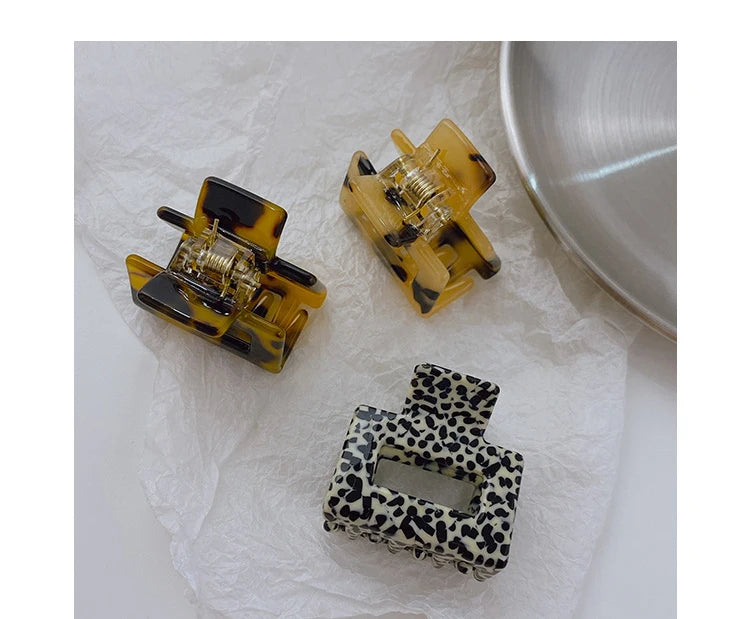 2024 Korea New Fine Vintage Women 3.5CM Small Hairpins Acrylic Tortoise-Shell Square Crab Hair Claw Clips For Girls Accessories