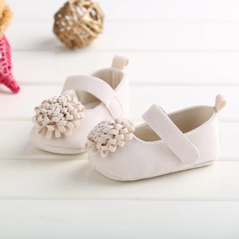 Spring and Autumn 0-18M Newborn Baby Shoes Flower Decoration Princess Shoes Fashion Preschool Soft Soled Anti Slip Baby Shoes