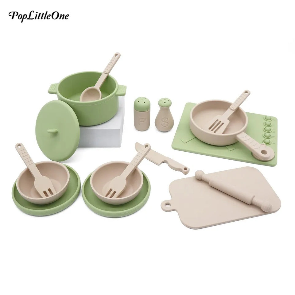 New Silicone Baby Feeding Set BPA Free Dishes Plate Spoon Fork Mother and Baby Tableware Baby Kitchen Educational Toy Baby Stuff