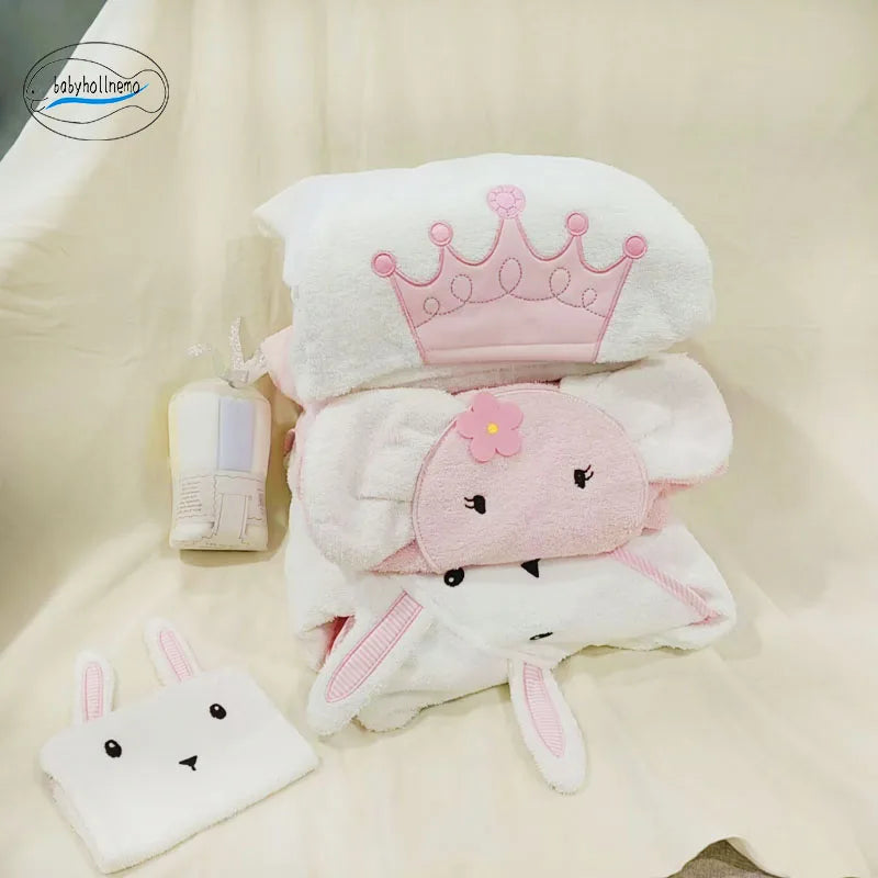 Cartoon Baby Bath Towel cotton soft Bathrobe Hooded Swaddle Towel Skin-friendly Machine Washable for Boys Girls