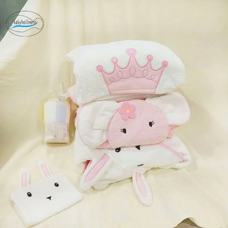 Cartoon Baby Bath Towel cotton soft Bathrobe Hooded Swaddle Towel Skin-friendly Machine Washable for Boys Girls