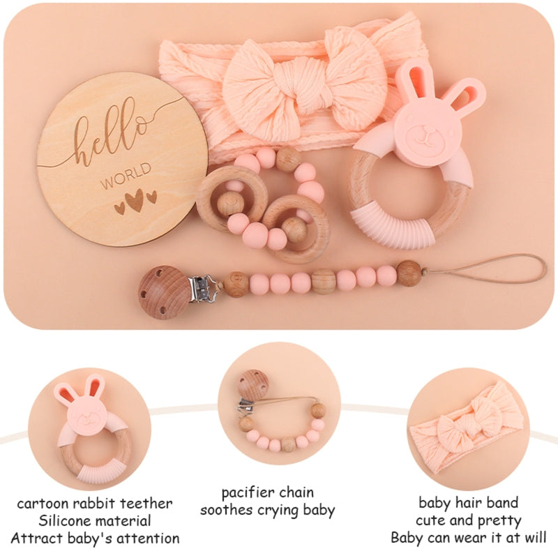 Baby Bath Towel Set Bibs Double Sided Cotton Blanket Wooden Rattle Brushs Pacifier Chain Bracelet Baby Stuff Home Newborn Gifts