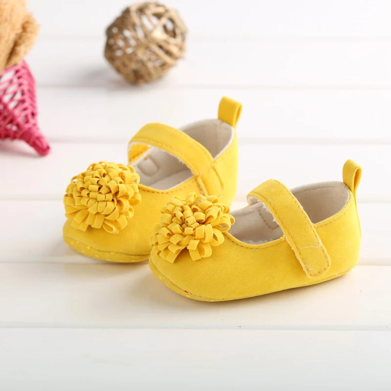 Spring and Autumn 0-18M Newborn Baby Shoes Flower Decoration Princess Shoes Fashion Preschool Soft Soled Anti Slip Baby Shoes