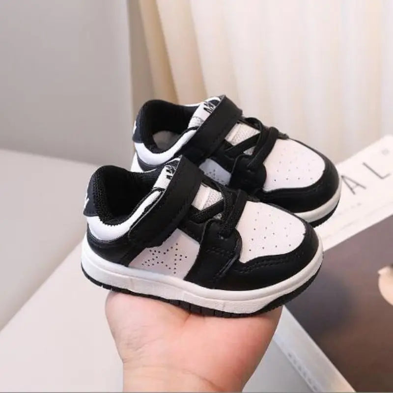 Autumn Children's Sports Shoes Boys' Casual Board Shoes Girls' Baby Shoes Fashionable Soft Soled Baby Shoes For Ages 1-6