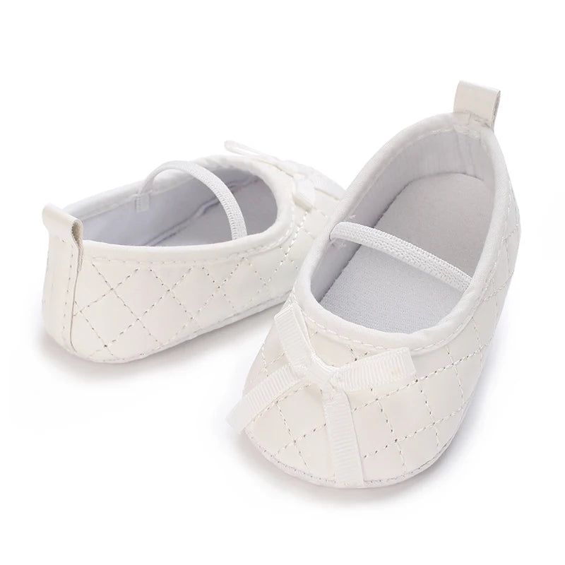 Newborn Baby Shoes Classic Fashion Mary Jane Ballet Flat Shoes Non slip Bow Baby Shoes Preschool Baptist Soft Sole Walking Shoes