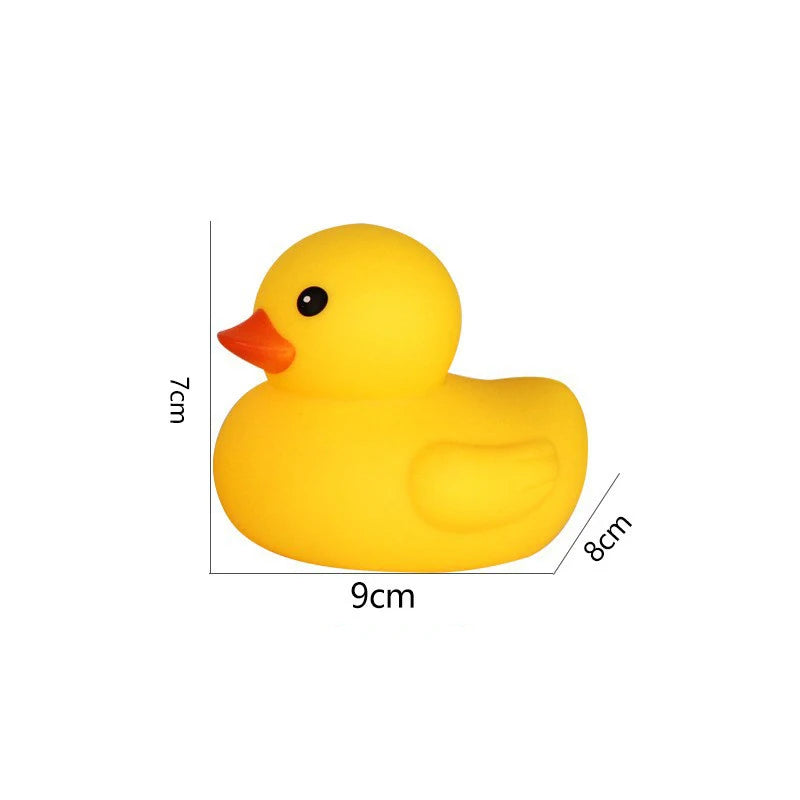 Baby Bath Toys Cute Duck Baby Gift Bathroom Rubber Large Yellow Duck Bathing Playing Water Kawaii Squeeze Float Ducks