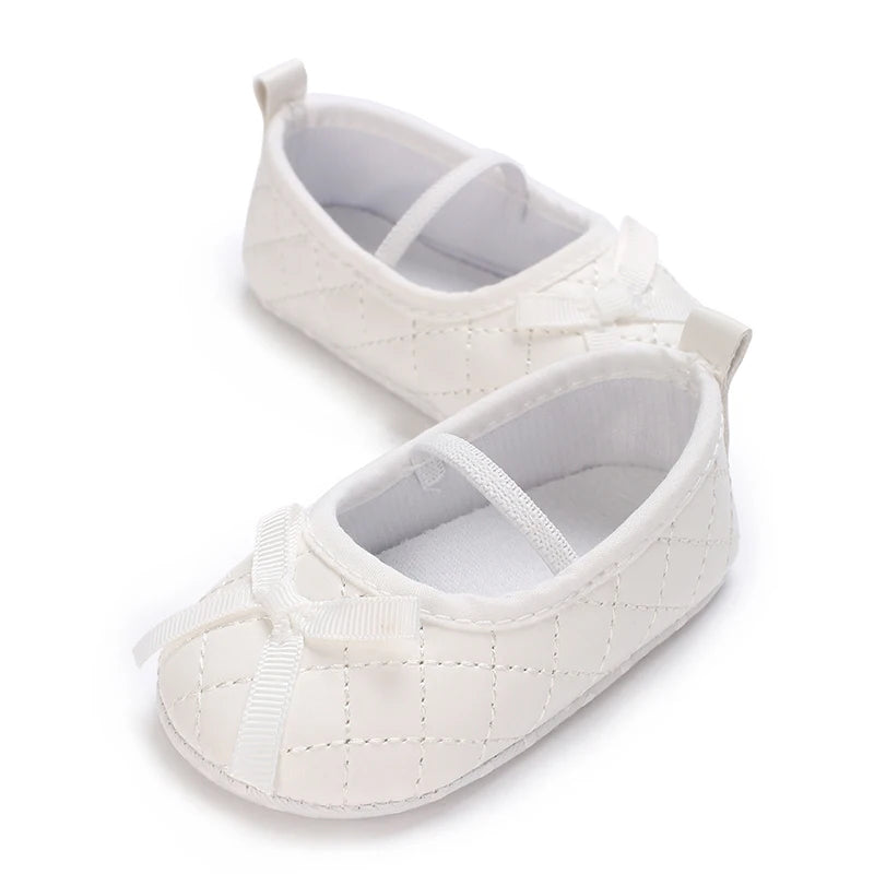 Newborn Baby Shoes Classic Fashion Mary Jane Ballet Flat Shoes Non slip Bow Baby Shoes Preschool Baptist Soft Sole Walking Shoes